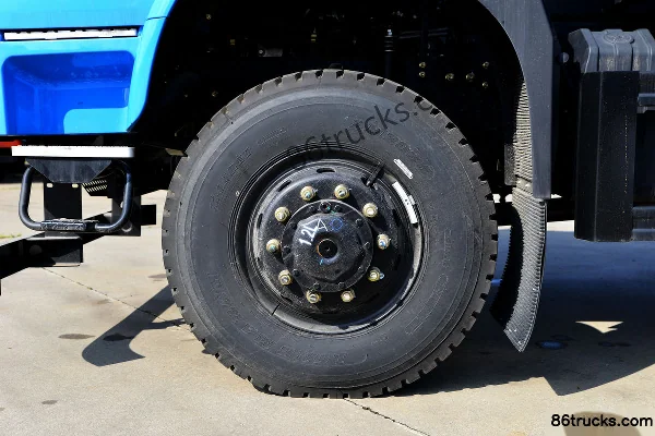 Dayun Fengshang Standard Load Edition 270 hp 8X2(10 wheels) 7.6 m dump truck (China VI) Chassis (1) | 86Trucks
