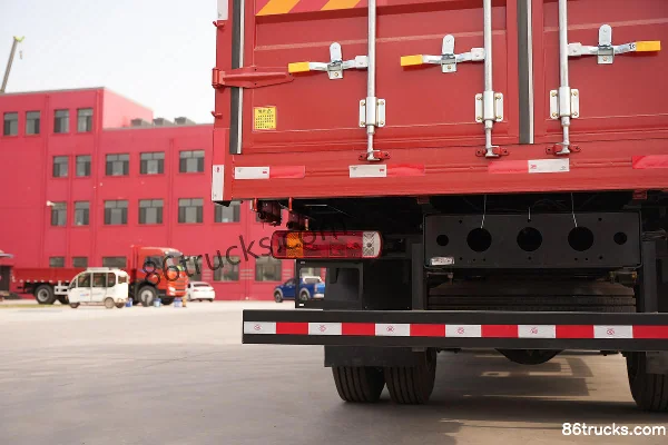 FAW Jiefang Qingdao JK6 Medium Truck 220 hp 4X2(6 wheels) 6.8m Cargo Truck with Drop Sides (China VI) (Axle Ratio 4.875) Body (2) | 86Trucks