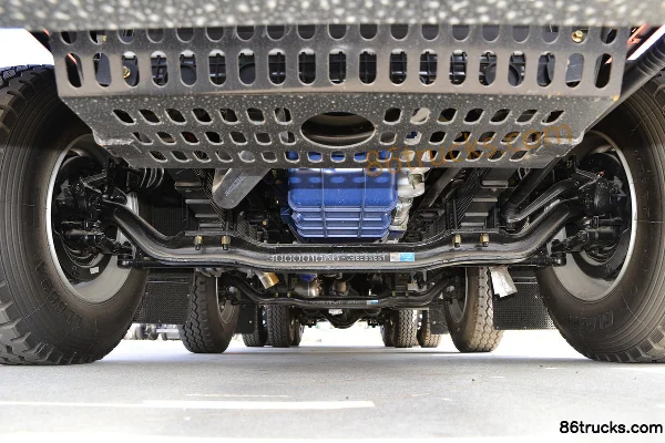 Dayun F7 Heavy Truck 300hp 8X4(12 wheels) 6.8m Dump Truck (China VI) Chassis (1) | 86Trucks