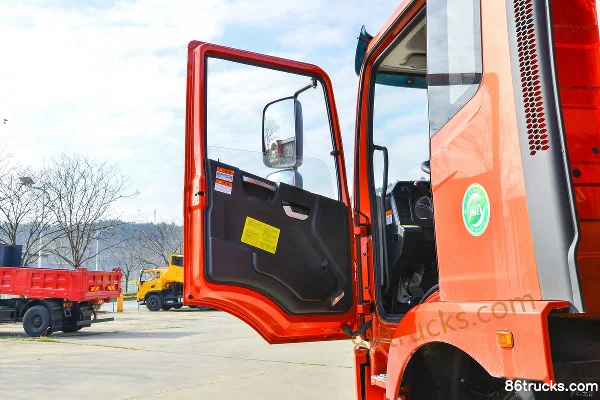 Dayun Fengchi 350hp 8X4(12 wheels) 6.5m Dump Truck Cab (1) | 86Trucks