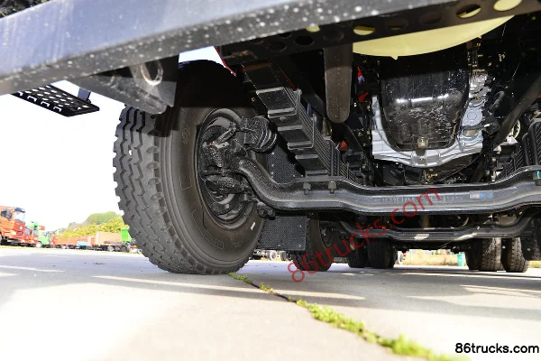 Dayun Fengchi 350hp 8X4(12 wheels) 6.5m Dump Truck Chassis (2) | 86Trucks