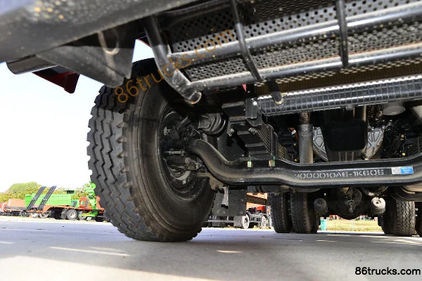 Dayun Fengchi 270hp 6X4(10 wheels) 5.8m Dump Truck (Mid Roof) Chassis (2) | 86Trucks