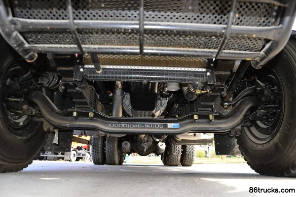 Dayun Fengchi 270hp 6X4(10 wheels) 5.8m Dump Truck (Mid Roof) Chassis (1) | 86Trucks