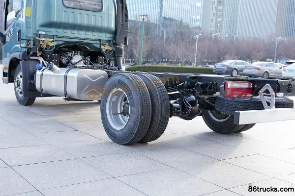 FAW Jiefang Hu 6G 140 ch 4X2(6 roues) Camion léger à ridelles 4,2 m cabine simple Châssis (3) | 86Trucks