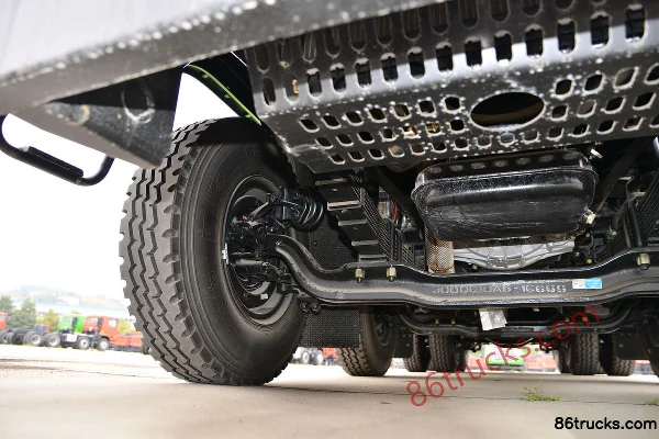 Dayun F7 heavy truck 330hp 8X4(12 wheels) 6.2m dump truck (China VI) Chassis (2) | 86Trucks