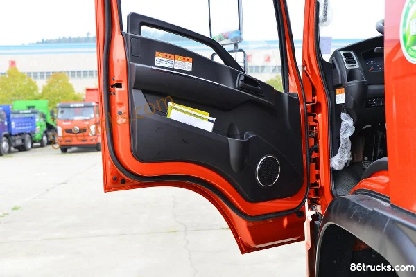 Dayun G6 180hp 4X2(6 wheels) Truck-mounted Crane Cab (2) | 86Trucks