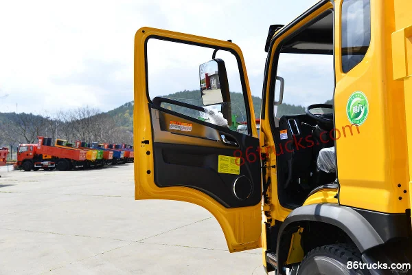 Dayun Yunlong Heavy-duty 180 hp 4X2(6 wheels) 4.2m dump truck Cab (1) | 86Trucks
