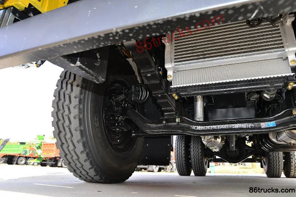 Dayun Yunlong Heavy-duty 180 hp 4X2(6 wheels) 4.2m dump truck Chassis (2) | 86Trucks