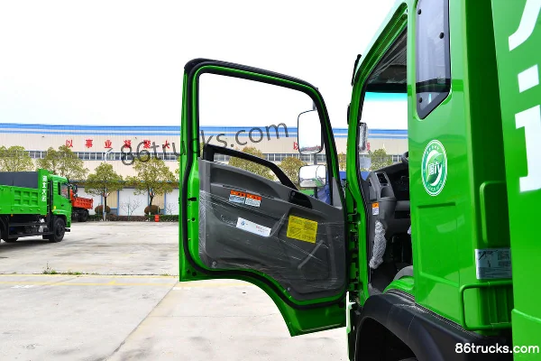 Dayun Yuntu Heavy-duty 200hp 4X2(6 wheels) 3.8m dump truck (China VI) Cab (1) | 86Trucks