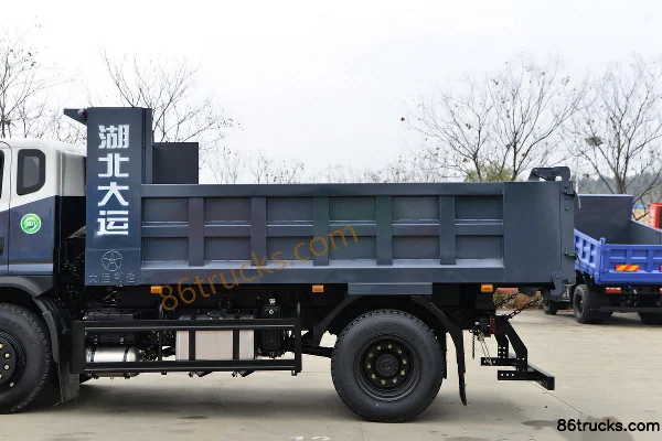 Dayun Yunlong Composite 200 hp 4X2(6 wheels) 4.3m Dump Truck Body (2) | 86Trucks