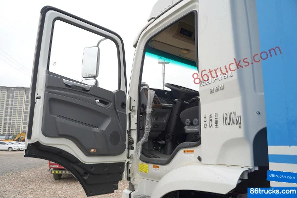JAC Gallop A5L Medium Truck Flagship Edition 260hp 4X2(6 wheels) 10m Van Cargo Truck Cab (1) | 86Trucks