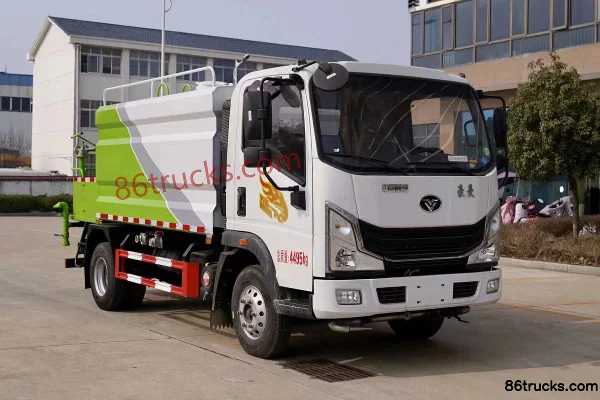 Sinotruk Sinotruk Pioneer Light Truck water sprinkler truck