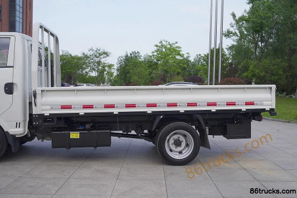 JAC Kaida X5 1.6L 120hp 4X2(6 wheels) Gasoline 3.11m Single Row Flatbed Mini Truck (China VI) Body (1) | 86Trucks