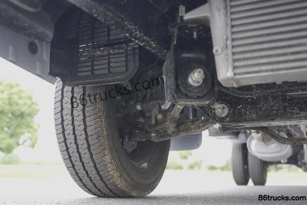 JAC Kaida X6 1.5L 150 hp 4X2(6 wheels) 3.95m Single-row Flatbed Mini Truck Chassis (2) | 86Trucks