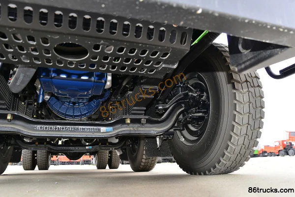 Dayun F7 heavy truck heavy-duty 270 hp 6X2(8 wheels) 5.5m dump truck (China VI) Chassis (3) | 86Trucks