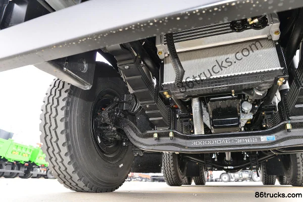 Dayun G6 Heavy Duty 240hp 6X2(8 wheels) 4.55m Dump Truck Chassis (2) | 86Trucks