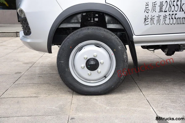 Jinbei T2S 2023 Standard 1,5 L 102 ch 4X2(6 roues) essence 3,05 m camion plateau à ridelles simple cabine (China VI) Châssis (1) | 86Trucks