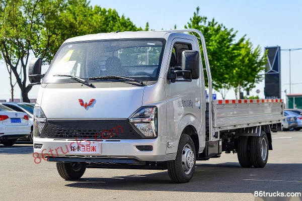 Wuling Longka Basic 2.0L 136hp 4X2(6 wheels) Gasoline 3.8m Single Row Flatbed Mini Truck (China VI) Exterior (3) | 86Trucks