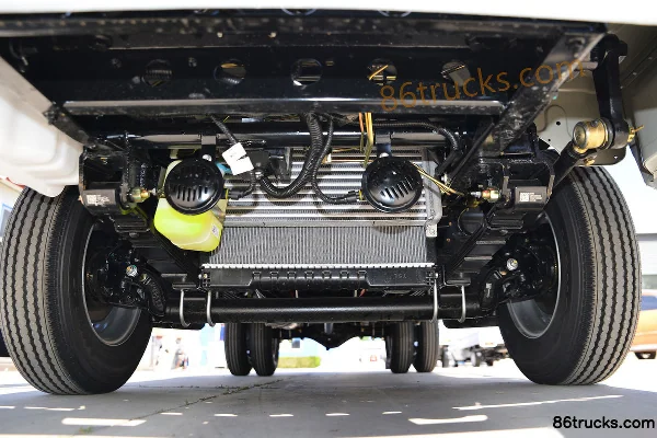 Foton Times Small Card Star 2 Standard 88hp 4X2(6 wheels) 2.93m semi-sleeper flatbed micro truck Chassis (1) | 86Trucks