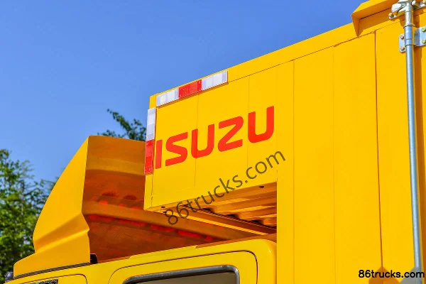 Jiangxi Isuzu Yifang EC5 Standard Edition 116hp 4X2(6 wheels) 3.105m double-row cab box truck (China VI) Body (2) | 86Trucks