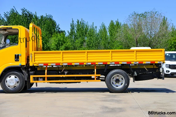 Jiangxi Isuzu Yifang EC5 127 ch 4X2(6 roues) camion léger à ridelles simple cabine 4,2 m (jaune chantier) Carrosserie (2) | 86Trucks
