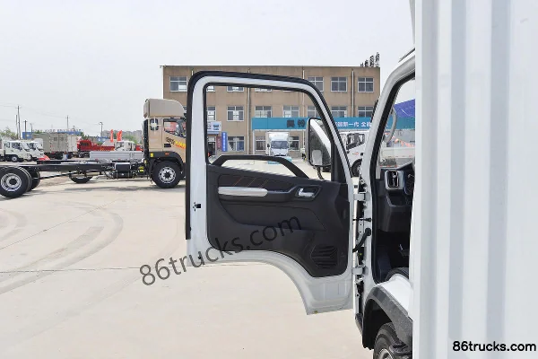 Foton Aoling M Card 1.5L 136hp 4X2(6 wheels) Gasoline 4.17m Single Row Van Mini Truck (China VI) Cab (1) | 86Trucks