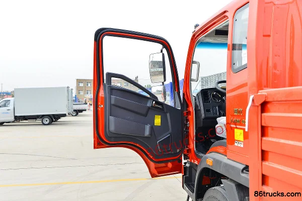 Sinotruk HOWO Hanjiang H 170 ch 4X2(6 roues) camion porteur à ridelles cabine approfondie 5,2 m (China VI) (1) | 86Trucks