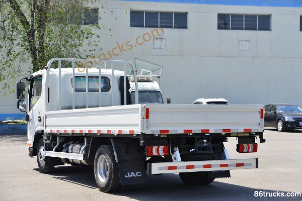 JAC Shuailing S7 160 hp 4X2(6 wheels) 4.18m Single Row Flatbed Light Truck (China VI) Body (3) | 86Trucks