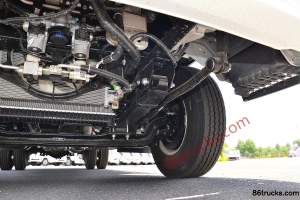 JAC Jubao Pen 4.5T 4.18m Single-row Plug-in Hybrid Flatbed Light Truck 15.5kWh 4X2(6 wheels) Chassis (3) | 86Trucks