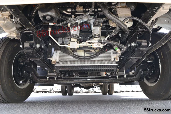JAC Jubao Pen 4.5T 4.18m Single-row Plug-in Hybrid Flatbed Light Truck 15.5kWh 4X2(6 wheels) Chassis (1) | 86Trucks