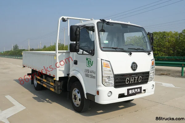 Xinchufeng H3 4.5T 4.16m Single Row Pure Electric Flatbed Light Truck 81.14kWh 4X2(6 wheels) Exterior