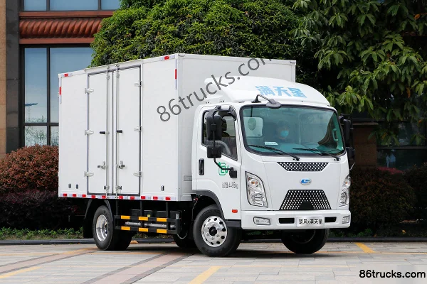 Xinchufeng H5 4.5T 4.12m Single Row Pure Electric Box Light Truck 81.14kWh 4X2(6 wheels) Exterior