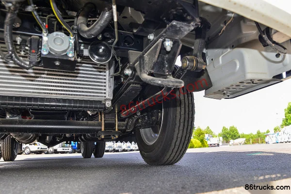 JAC Yunduoduo N1 1.6L 122 ch 4X2(6 roues) fourgon 3,33 m cabine simple Châssis (3) | 86Trucks