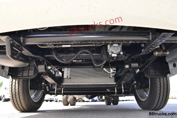 JAC Kaida X5 1.6L 120ch 4X2(6 roues) 3.8m micro camion plateau monoplace (China VI) Châssis (1) | 86Trucks