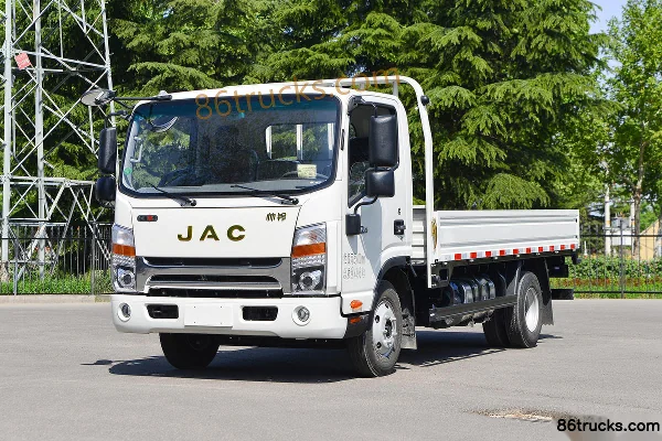 JAC Shuailing Q6 Comfort Edition 160hp 4X2(6 wheels) 4.18m single-row flatbed light truck (China VI) Exterior (3) | 86Trucks