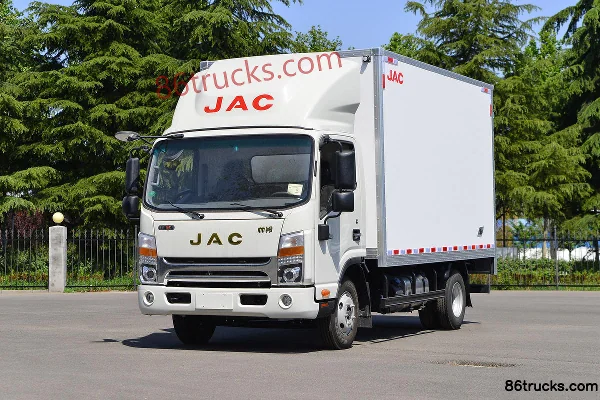 JAC Shuailing Q6 version confort 160 ch 4X2(6 roues) 4,12 m cabine simple fourgon camion léger (China VI) Extérieur (3) | 86Trucks