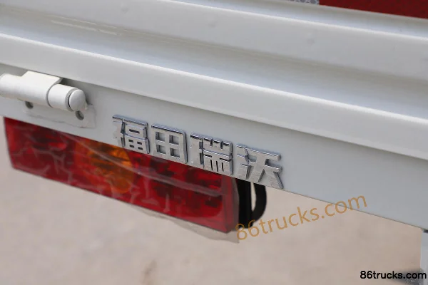 Foton Xiaoyun W3 95hp 4X2(6 wheels) 3.1m single-row flatbed mini truck Body (2) | 86Trucks