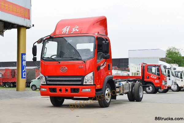 FAW Jiefang Hu VH 165hp 4X2(6 wheels) 4.16m single-row stake truck light truck (China VI) Exterior (3) | 86Trucks