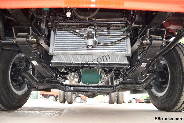 FAW Jiefang Hu VH 165hp 4X2(6 wheels) 4.16m single-row stake truck light truck (China VI) Chassis (1) | 86Trucks