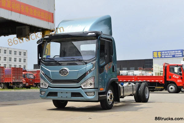 FAW Jiefang Tiger 6G Wide Body 160 hp 4X2(6 wheels) 4.16m Single Row Box Van Light Truck (China VI) Exterior (3) | 86Trucks