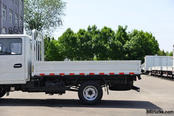 JAC Junling E3 120 hp 4X2(6 wheels) 2.6m Double Row Flatbed Light Truck Body (2) | 86Trucks
