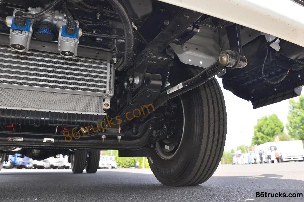 JAC Leading S6 Comfort Edition 152hp 4X2(6 wheels) 4.18m Single Row Flatbed Light Truck (China VI) Chassis (3) | 86Trucks
