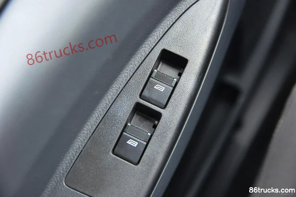 FAW Jiefang Hu VN 137 ch 4X2(6 roues) 4,2 m camion plateau Cabine (3) | 86Trucks
