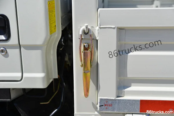 Foton Shidai Xiaoka Zhixing Q2 1,6 L 122 ch 4X2(6 roues) CNG camion plateau à ridelles simple cabine 3,67 m (China VI) Carrosserie (3) | 86T