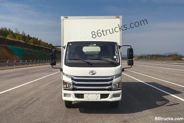 Yuejin Chaoyue EH100 7.4T 4.17m single-row pure electric light truck 81.14kWh 4X2(6 wheels) Exterior (2) | 86Trucks