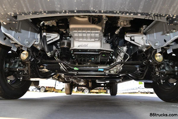 JMC Teshun 122 hp 3-seat 2.8T diesel high roof cargo van (China VI) Chassis (1) | 86Trucks