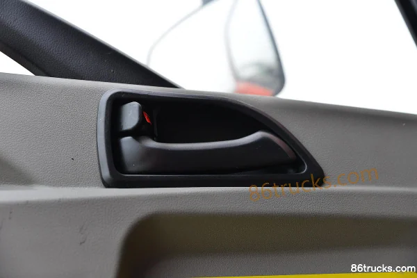 Dayun Yuntu Composite 180hp 4X2(6 wheels) 4m Dump Truck (Fast Gear 10-speed) Cab (3) | 86Trucks