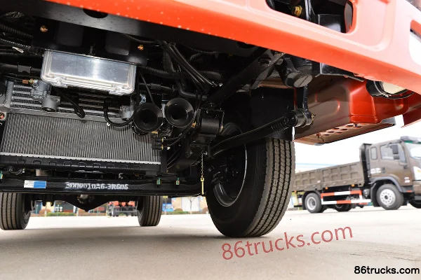 Dayun YiTu 143 hp 4X2(6 wheels) 3.2m Dump Truck Chassis (3) | 86Trucks