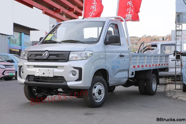 Dongfeng D71 LV1 2.0L 142 hp 4X2(6 wheels) Gasoline 3.4m Single Row Flatbed Light Truck (China VI) Exterior (3) | 86Trucks