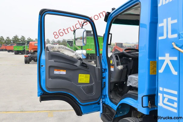 Dayun Ruisheng 143 hp 4X2(6 wheels) 3.05m Dump Truck (Ratio 5.571) Cab (1) | 86Trucks